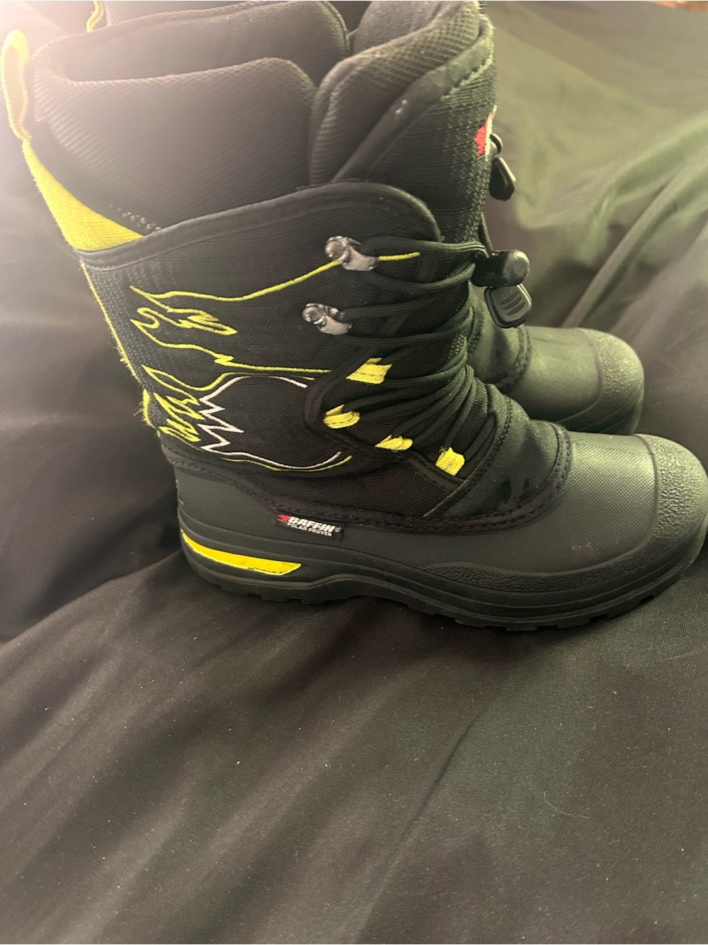 Baffin Kids Black and Yellow Snow Boots